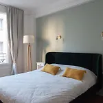 New And Decorated Nest In The Heart Of La Roquette